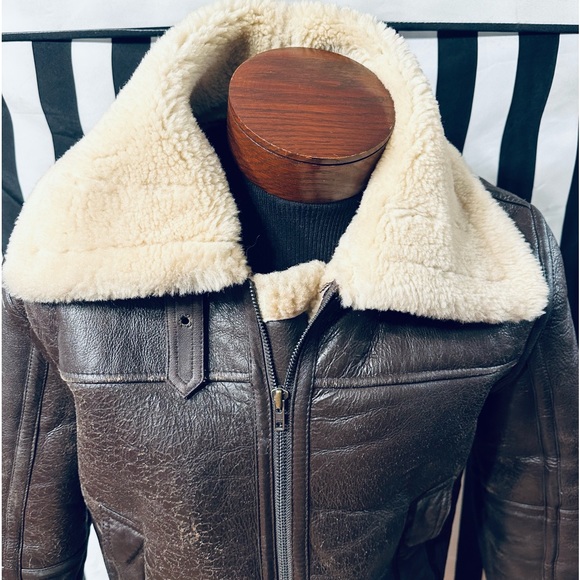 Vintage Aviator Bomber Type B-3 Style Shearling Leather Jacket - Picture 11 of 11